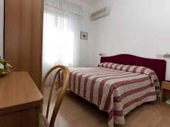 Zimmerbild 8