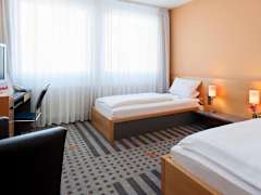 Zimmerbild 8