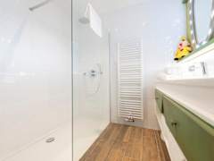 Zimmerbild 4