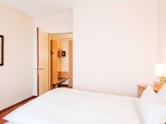 Zimmerbild 15