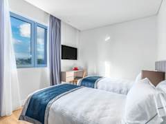 Zimmerbild 8