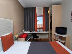 Zimmerbild 9