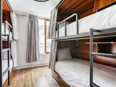 Zimmerbild 8