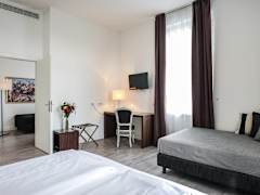 Zimmerbild 8