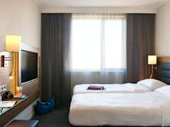 Zimmerbild 8