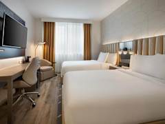Zimmerbild 11
