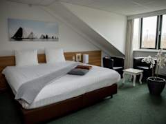 Zimmerbild 6