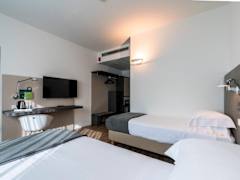 Zimmerbild 23