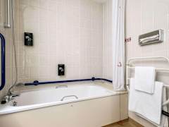 Zimmerbild 8