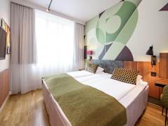 Zimmerbild 8