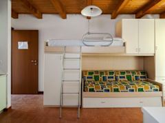 Zimmerbild 6