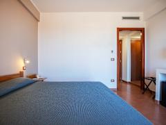 Zimmerbild 8