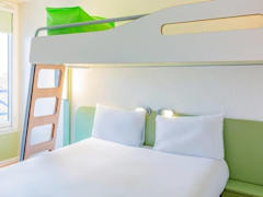 Zimmerbild 8