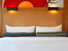 Zimmerbild 8