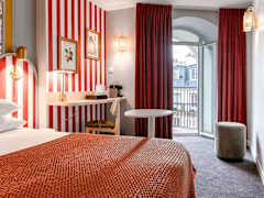Zimmerbild 8