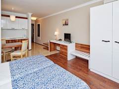 Zimmerbild 9