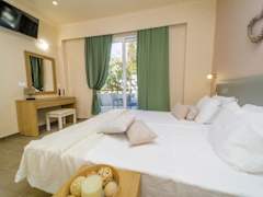 Zimmerbild 6