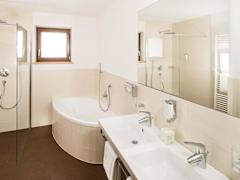 Zimmerbild 13