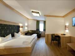 Zimmerbild 4