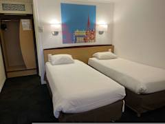 Zimmerbild 23