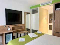 Zimmerbild 6