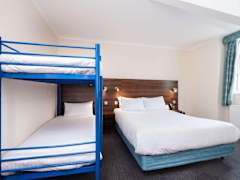 Zimmerbild 9