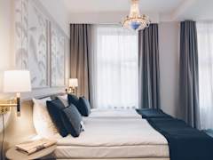 Zimmerbild 7