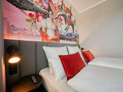 Zimmerbild 7