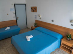 Zimmerbild 4