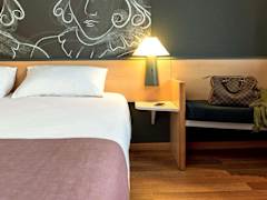 Zimmerbild 8