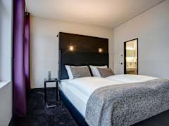 Zimmerbild 28