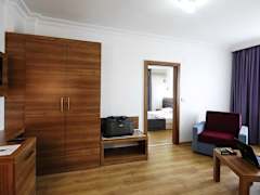 Zimmerbild 8