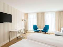 Zimmerbild 6
