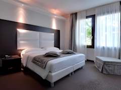 Zimmerbild 9