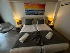 Zimmerbild 6