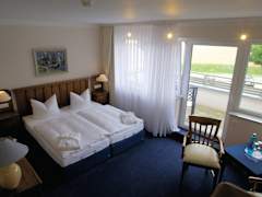 Zimmerbild 6