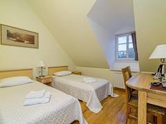 Zimmerbild 28