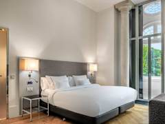 Zimmerbild 12