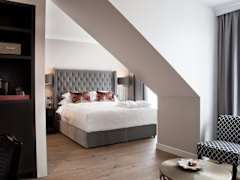 Zimmerbild 8