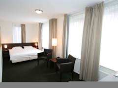 Zimmerbild 11