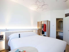 Zimmerbild 8