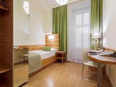 Zimmerbild 12