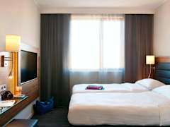 Zimmerbild 8