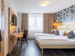 Zimmerbild 9