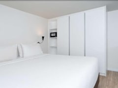 Zimmerbild 8