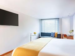 Zimmerbild 8