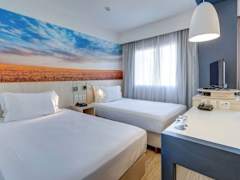 Zimmerbild 9