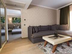 Zimmerbild 6