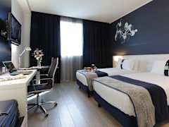 Zimmerbild 7