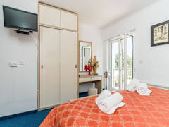 Zimmerbild 9